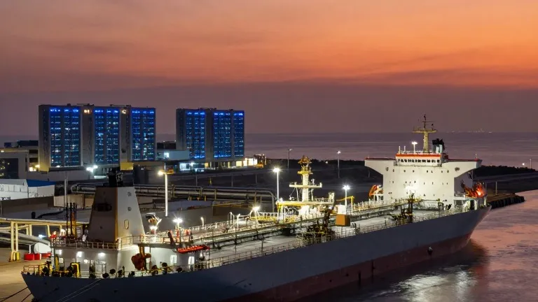 Illustration for: Brent crude settles at $116 as Iran targets Gulf data centers