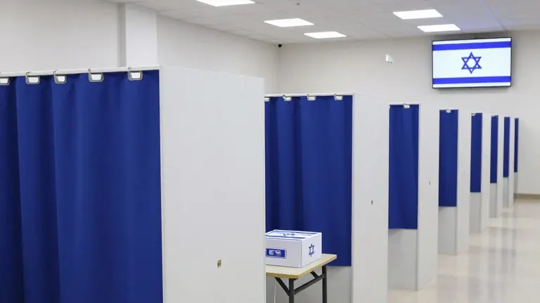 Illustration for: First-Time Voters May Decide 12 Knesset Seats